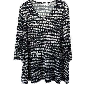 Susan Graver Women's Top 1X Black White Artsy Stripe V Neck 3/4 Sleeve Stretch